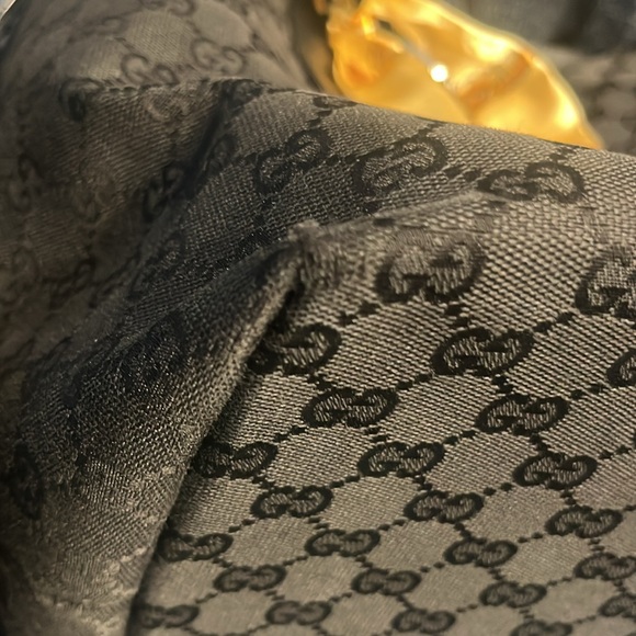 Large Black Gucci Monogram Tote - Picture 3 of 10